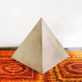 Lampe à pierre lunaire Piramide Singleton, Italie, années '70