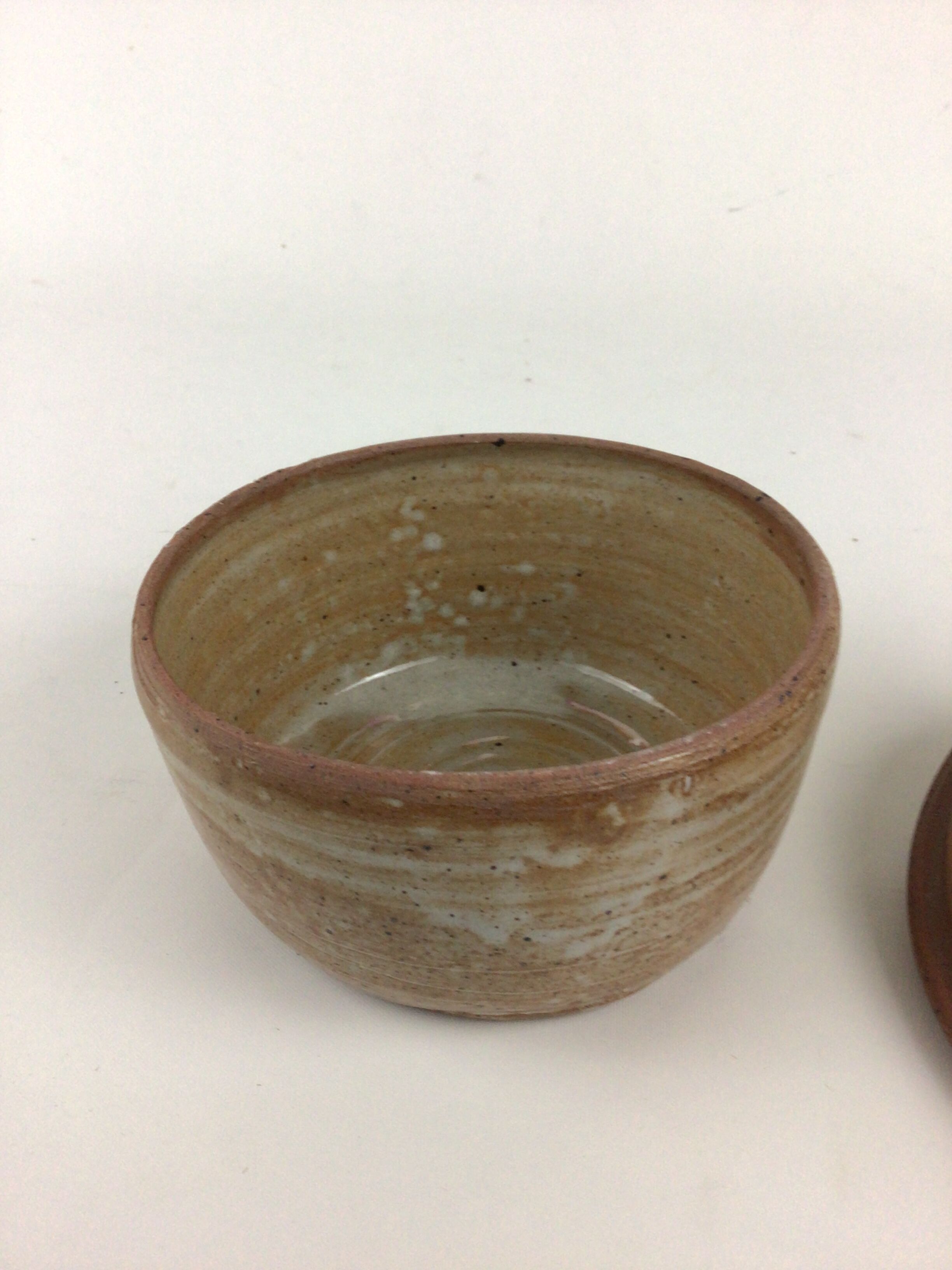Sandstone salt box / pot of puisaye pierre lion