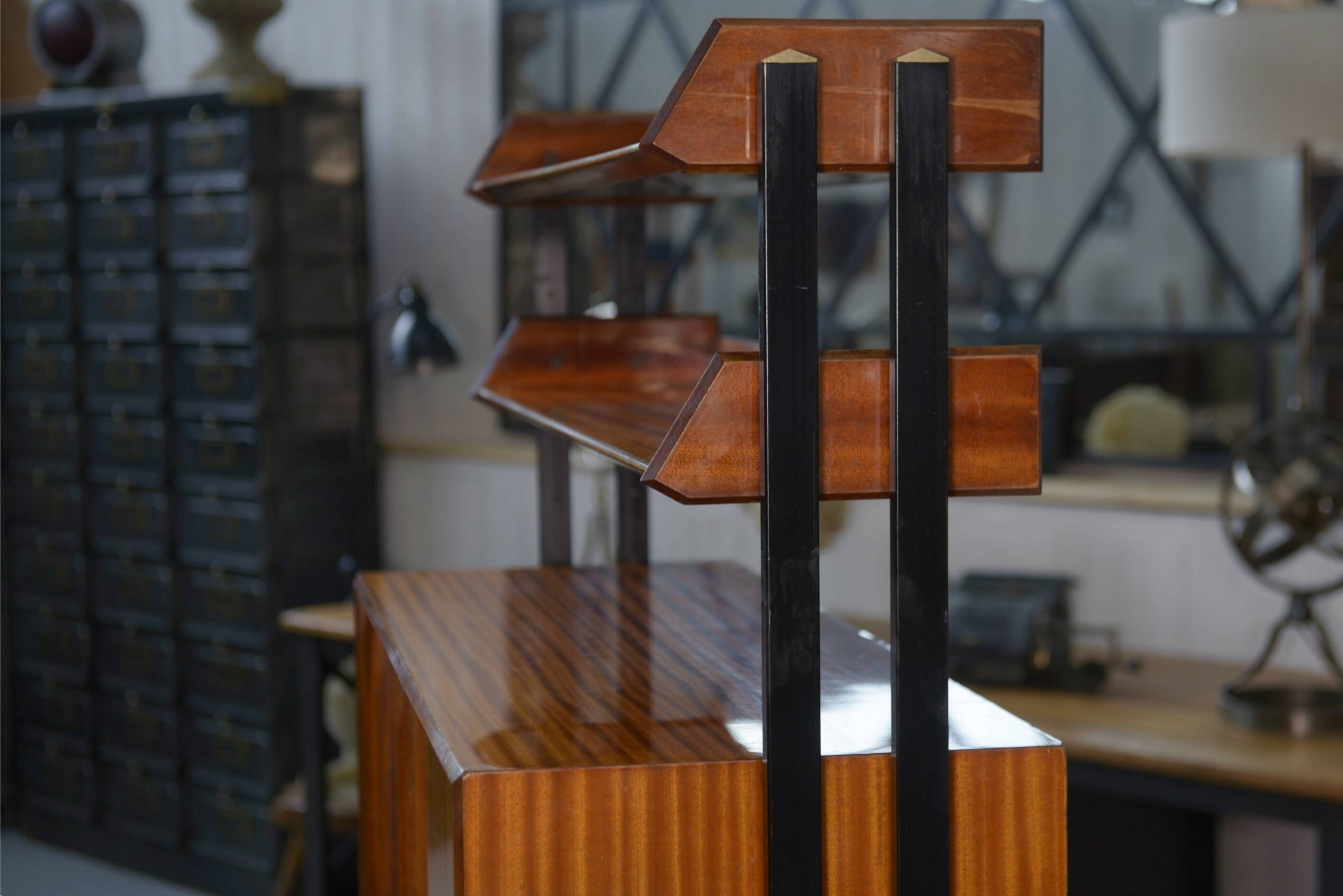 Minimalist shelving unit by Antonio Ferretti Milano 1960’s