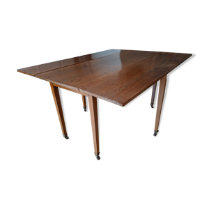 Table noyer époque restauration
