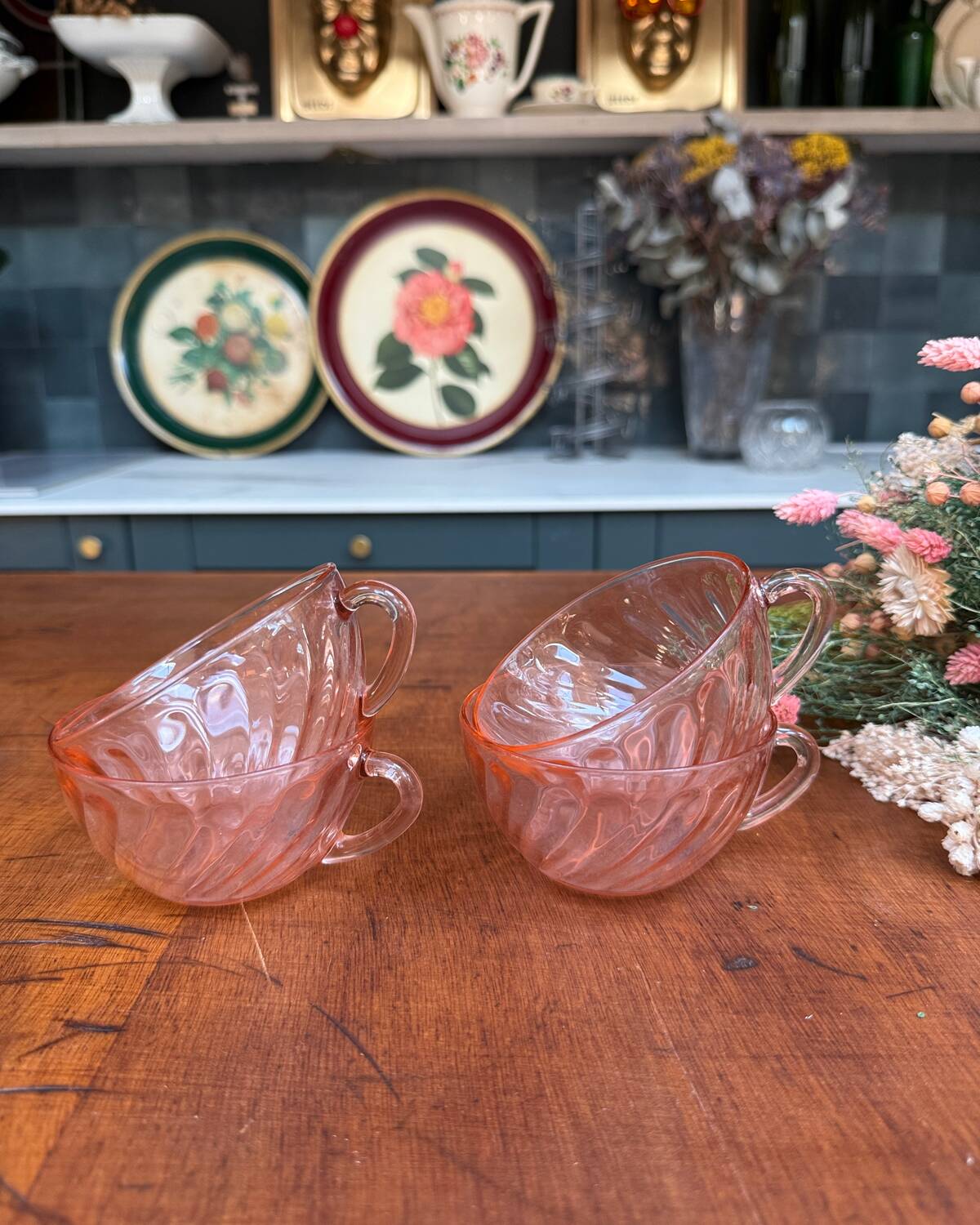 Set of 4 Rosaline pink glass coffee cups