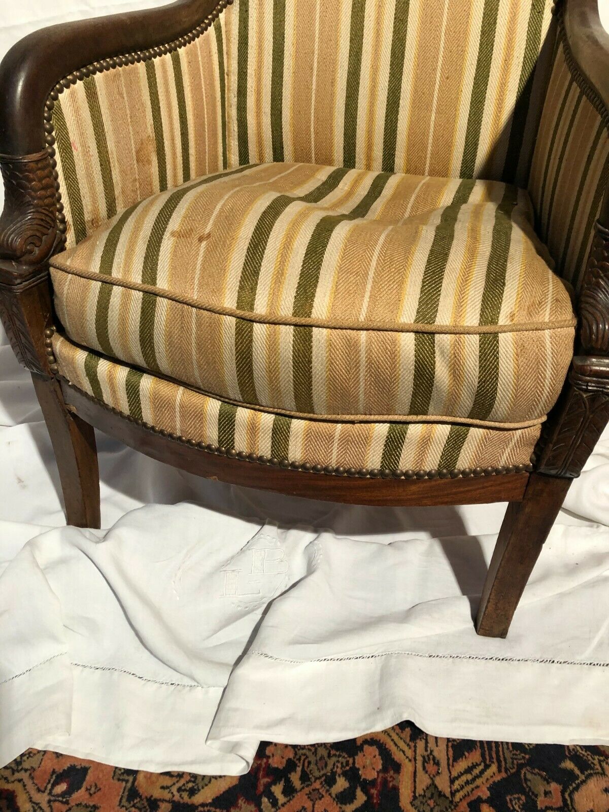 Chair shepherdess with dolphins era Restoration