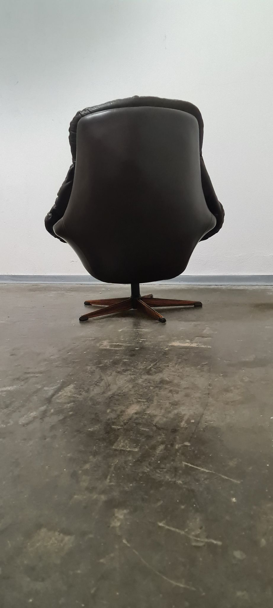 Vintage armchair in Danish design by Bramin