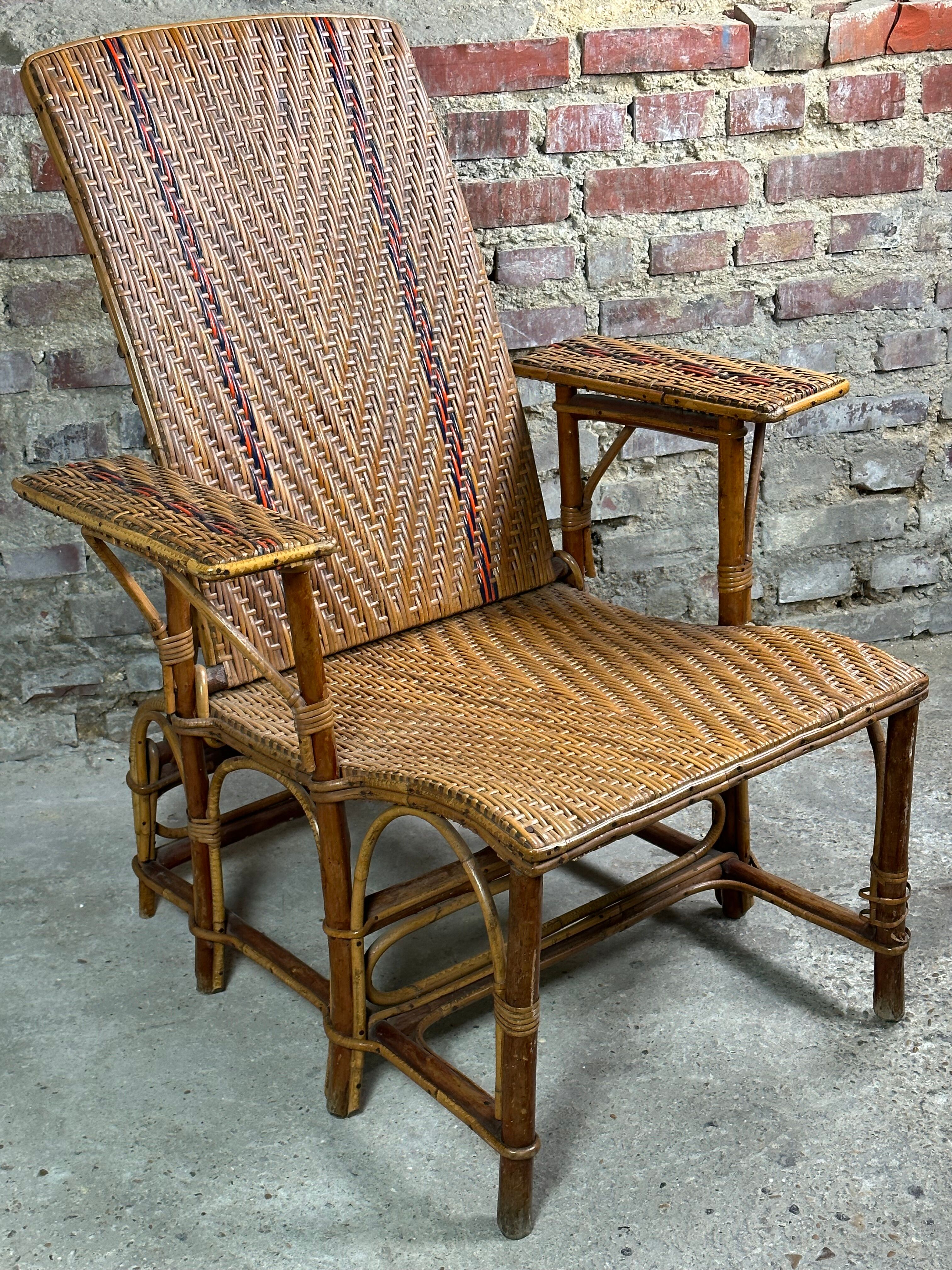 Vintage rattan chaise longue 1960