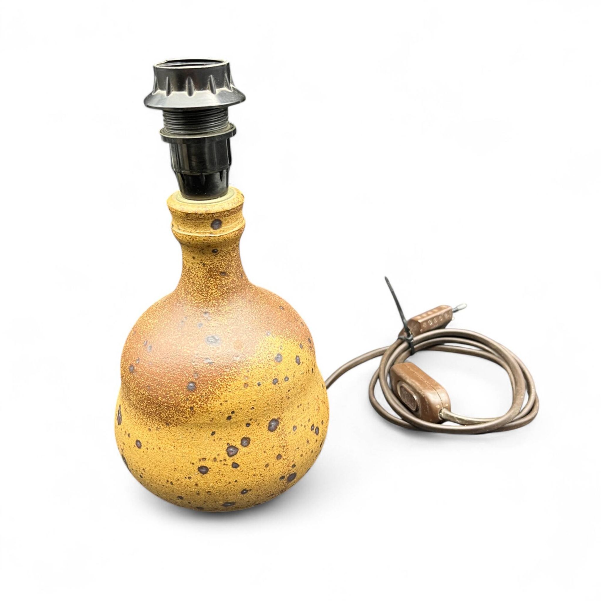 Pied de lampe boule en gres pyrite style La borne Tiffoche Deblander