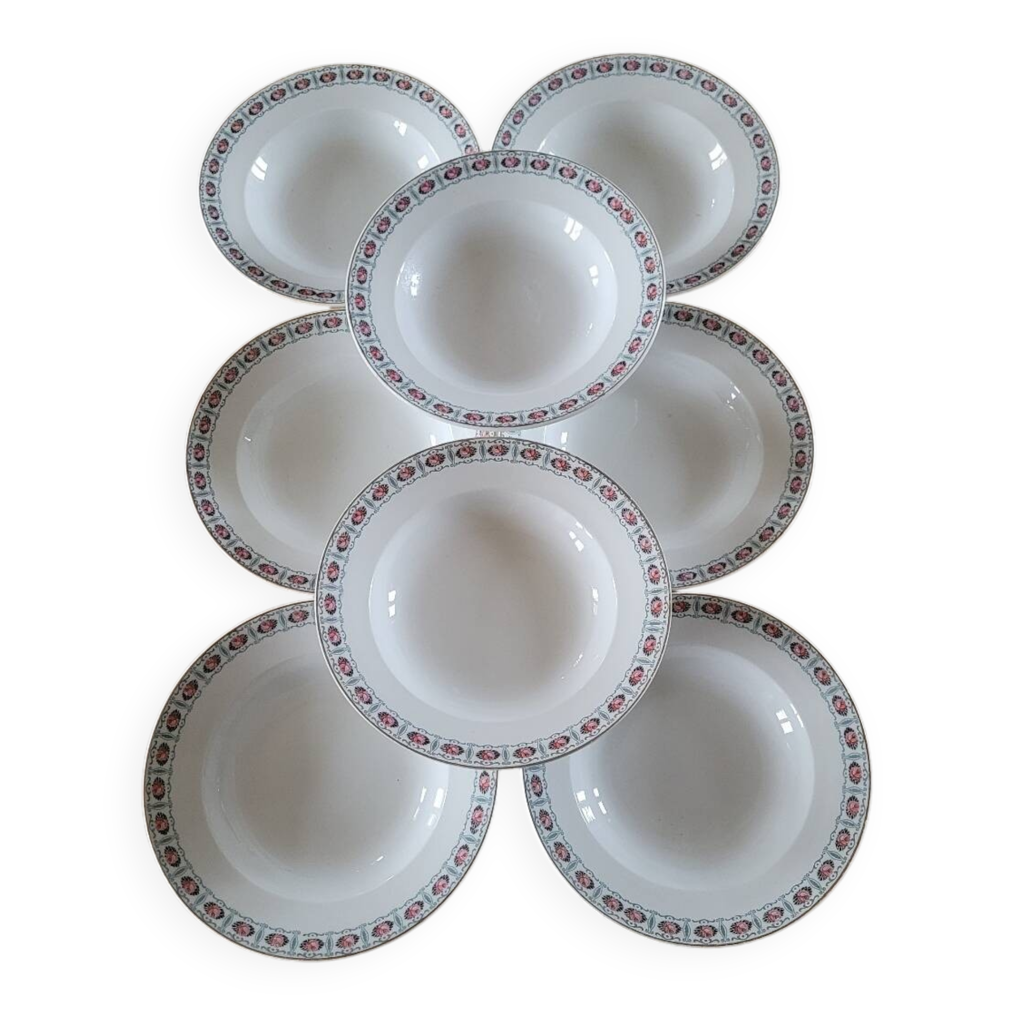 8 deep plates Sté Céramique Maestricht