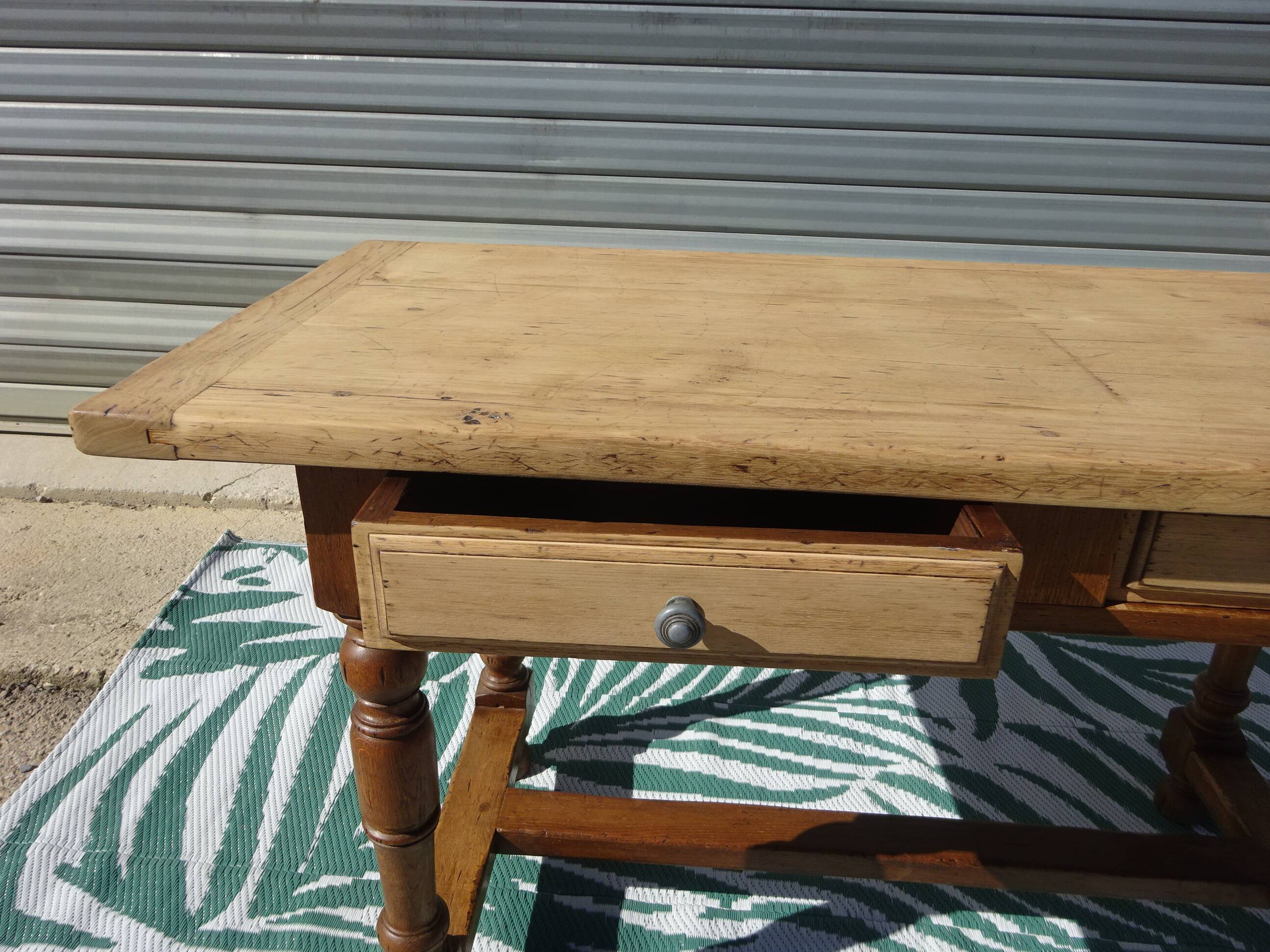 Oak solid wood desk