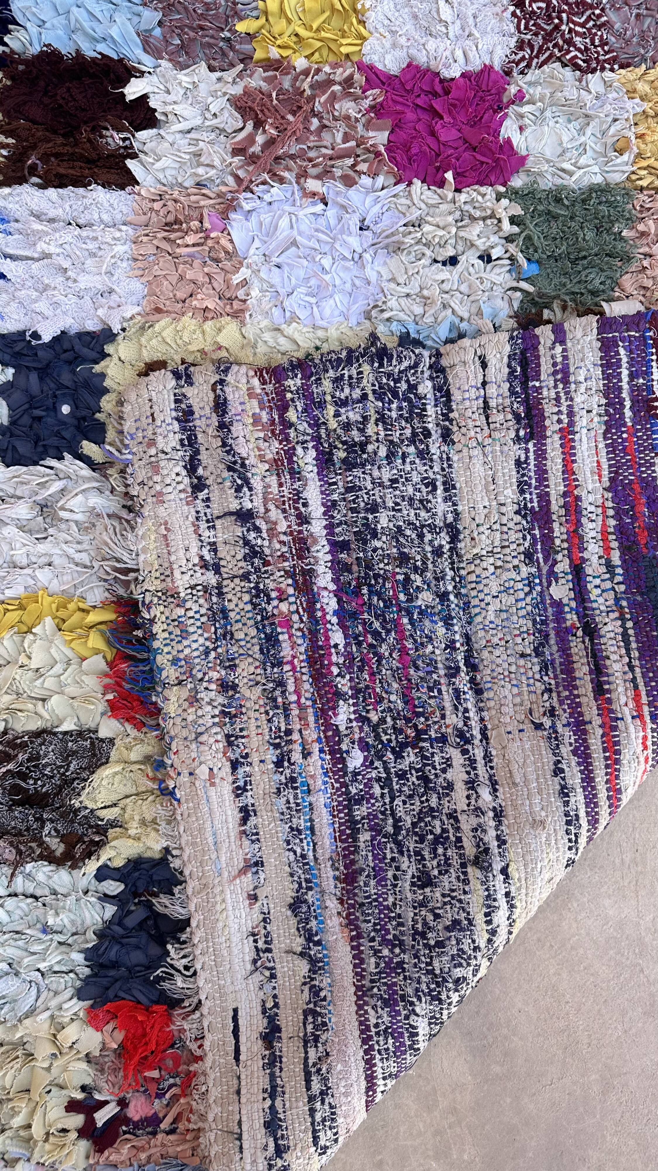 Colorful Moroccan rug - 100 x 168 cm