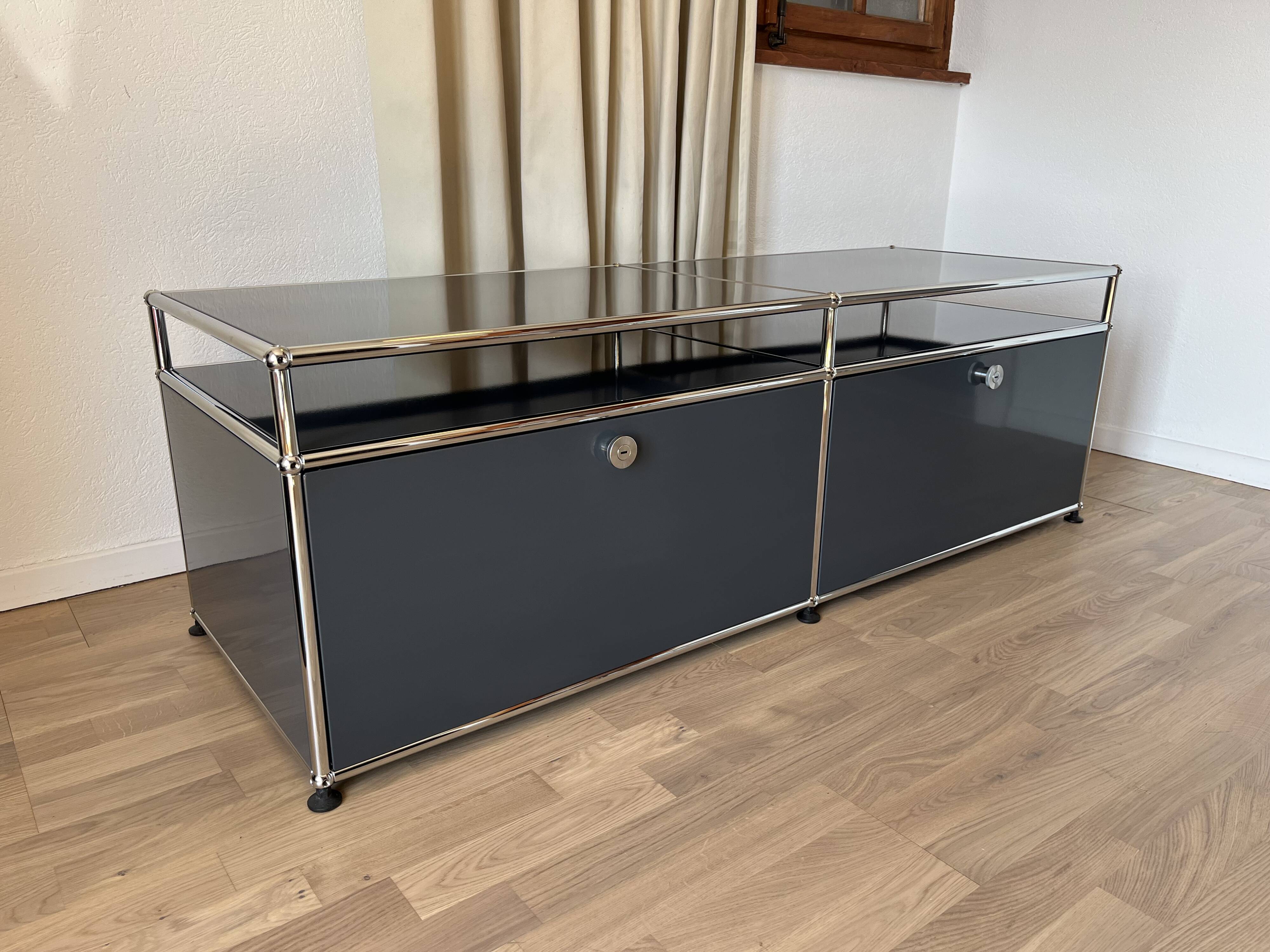 USM Haller TV cabinet in Anthracite Grey