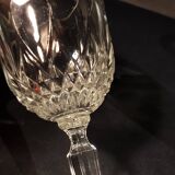 9 stemmed glasses
