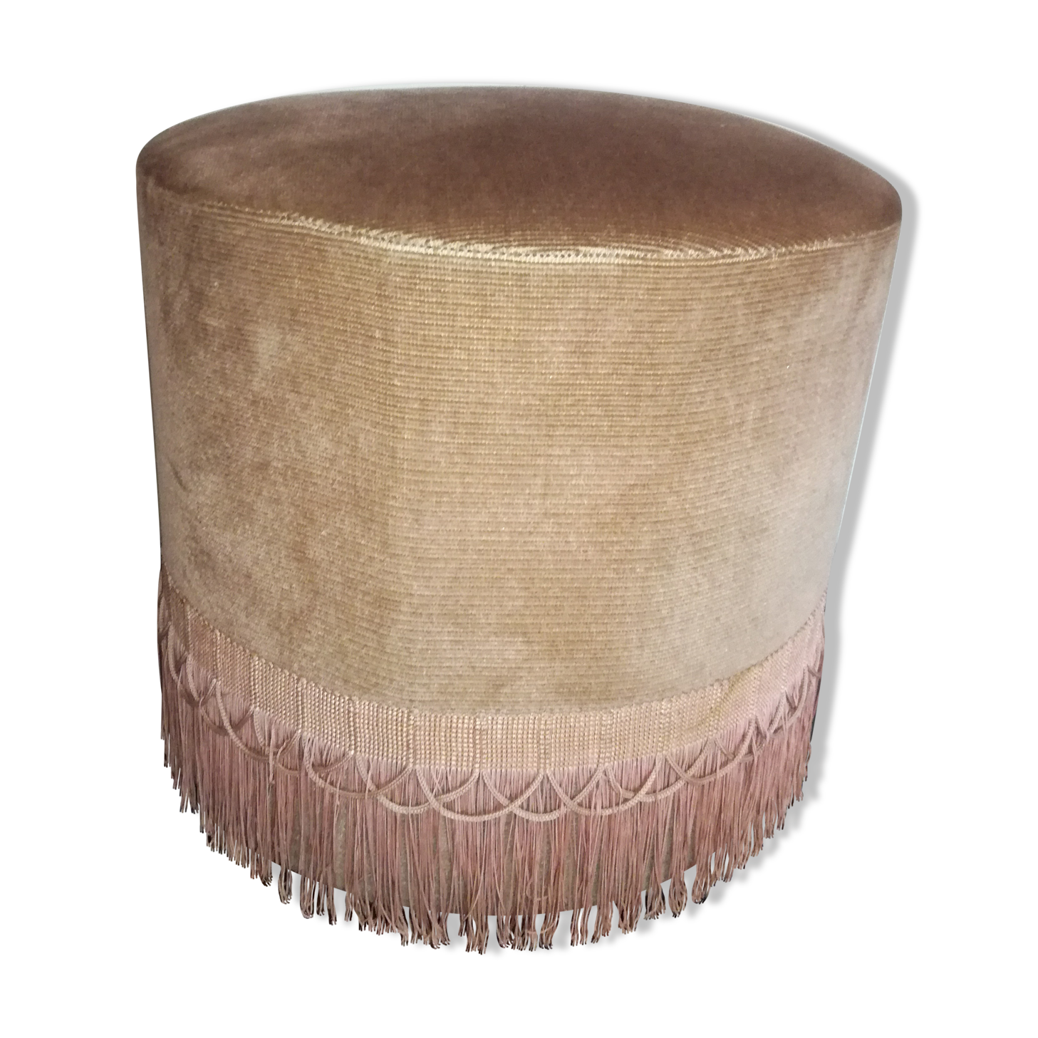 Velvet pouf