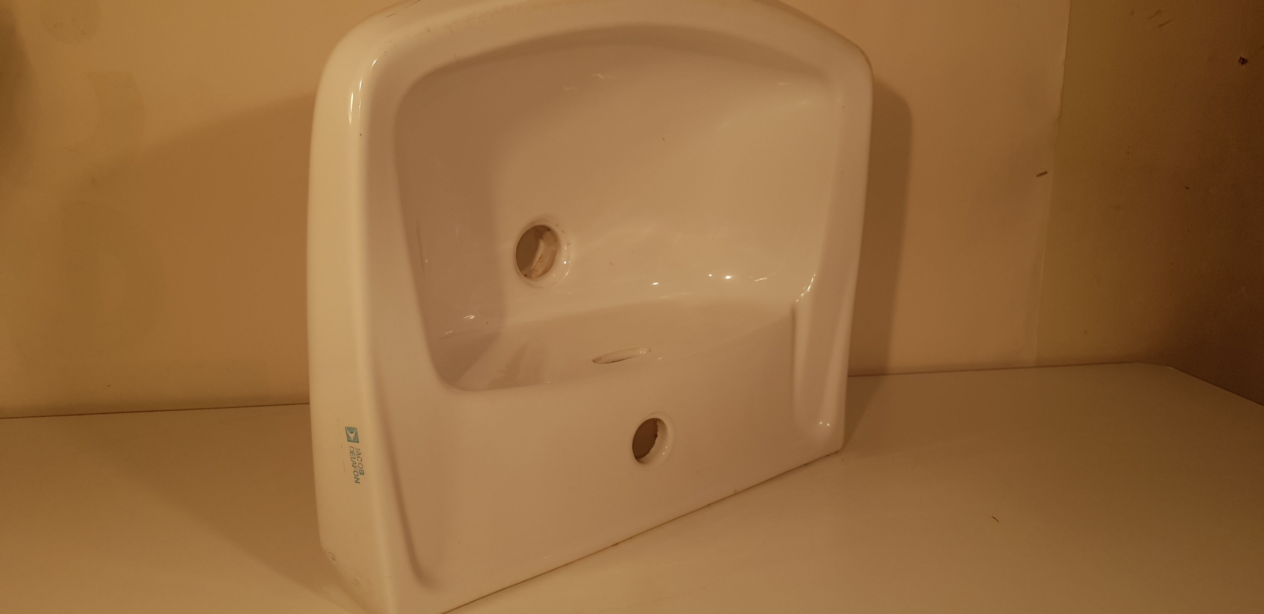 Vintage 60s sink in enamelled sandstone