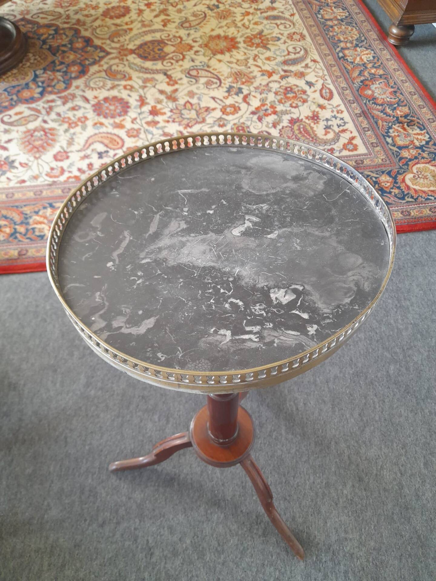 Elegant round wooden side table