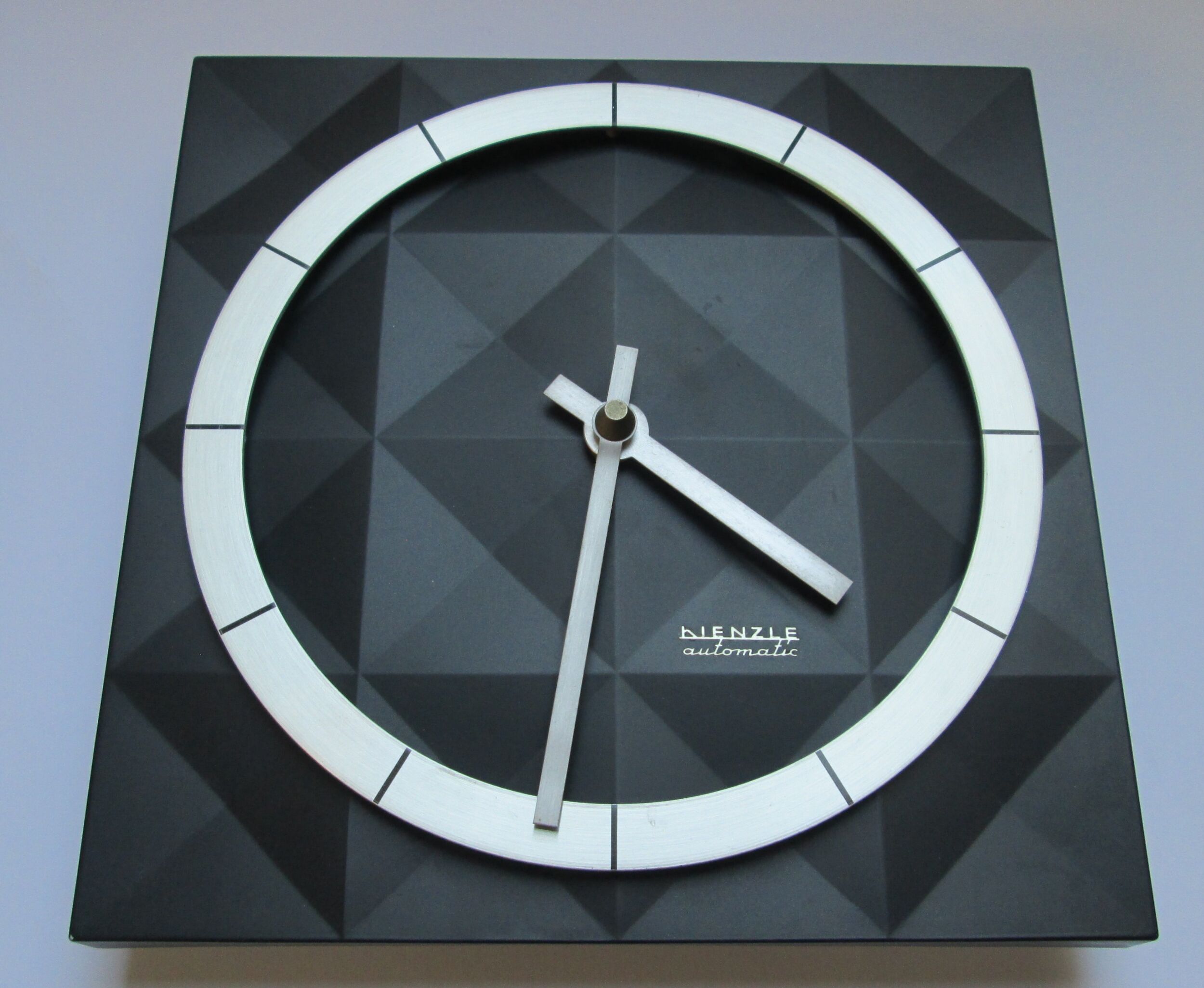 Wall clock 1979