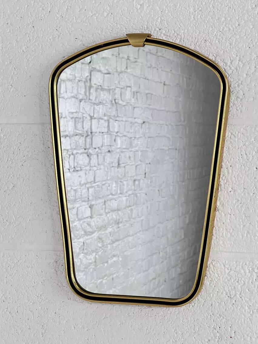 Rear view mirror and free form from the 60s brass frame highlighted with black