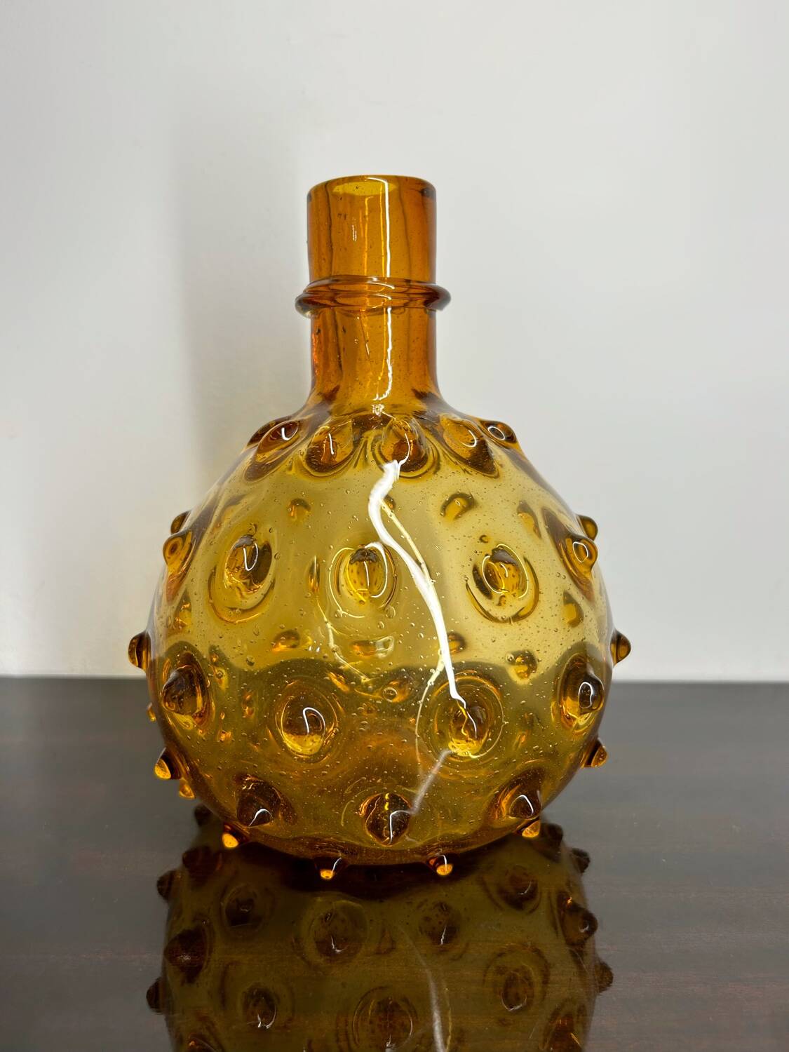 Flacon vase verre ambré soufflé années 60