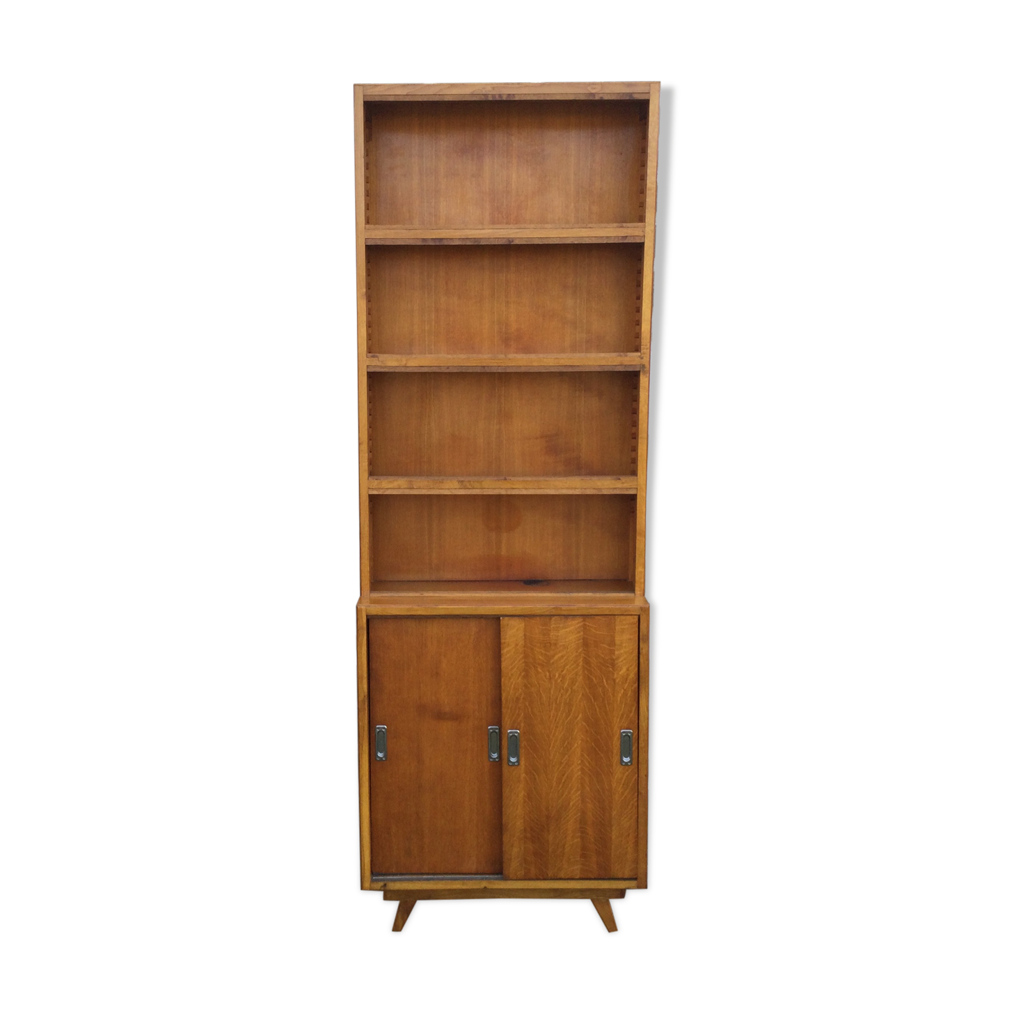 Vintage library