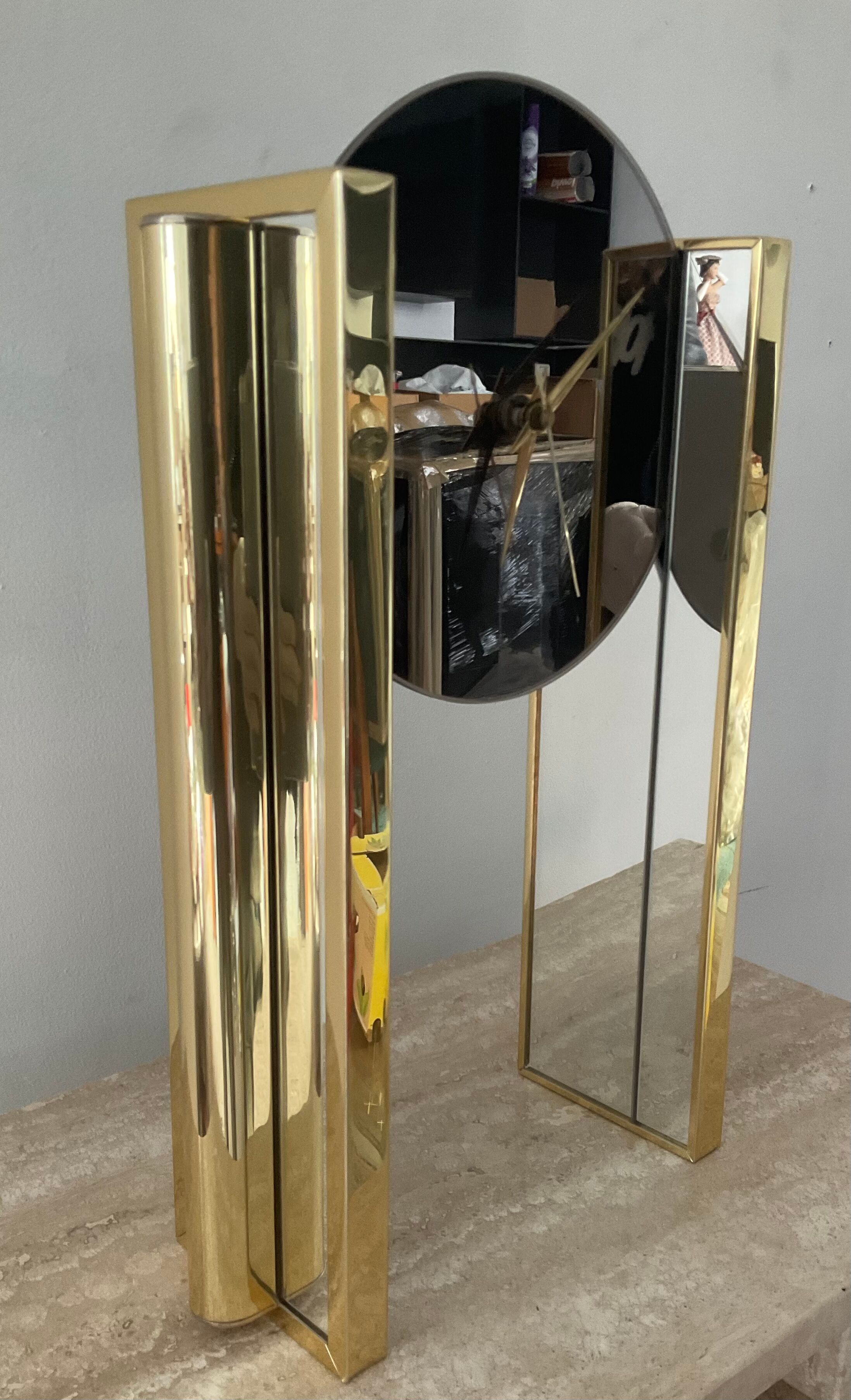Hollywood Regency clock by Nufa Holland in brass 70s-80s