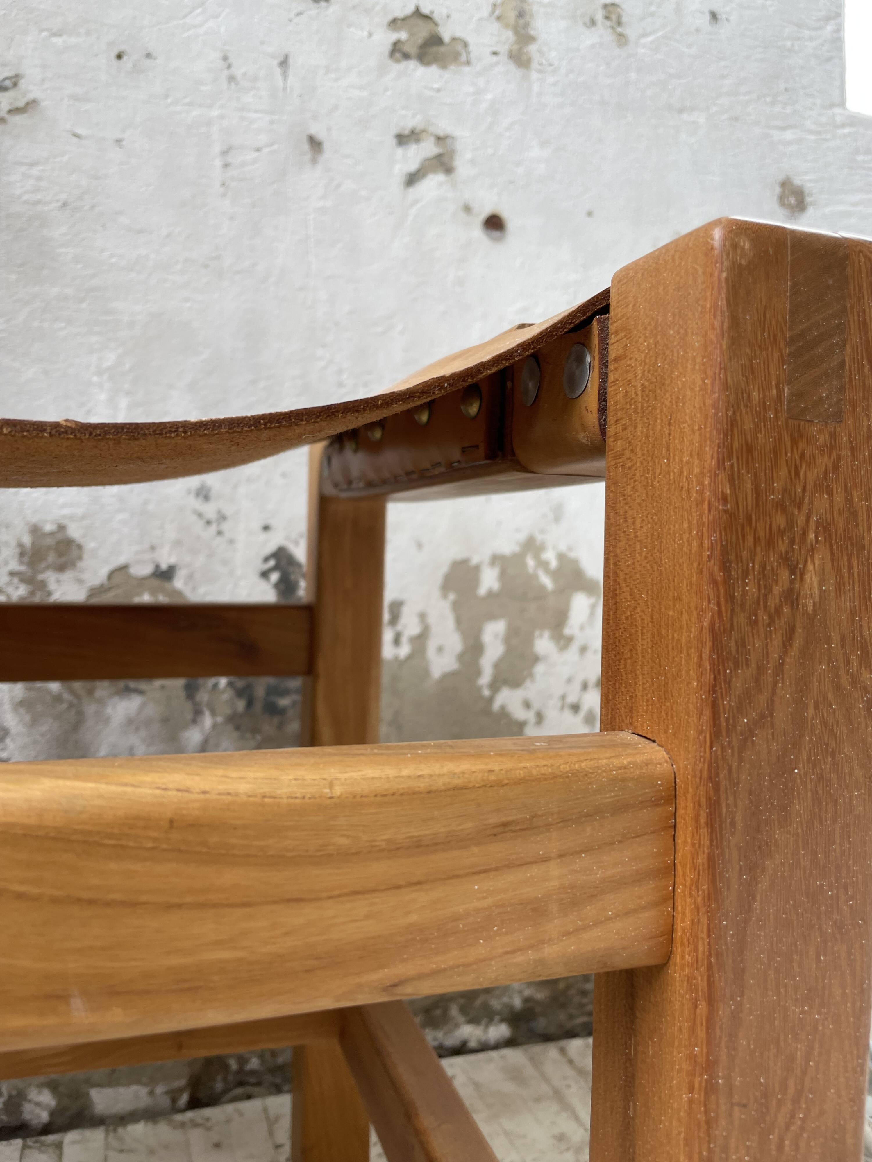 Solid elm and leather stool Maison Regain
