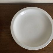Set of 7 modernist flat plates Lunéville 1930 white earthenware