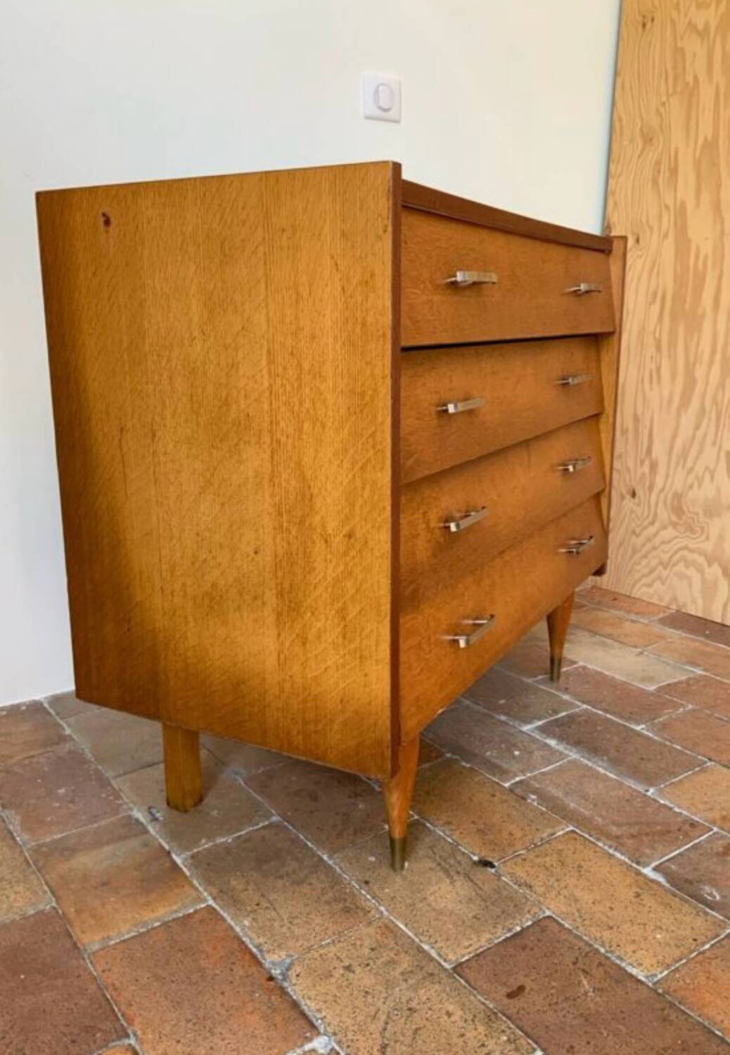 Vintage chest of drawers
