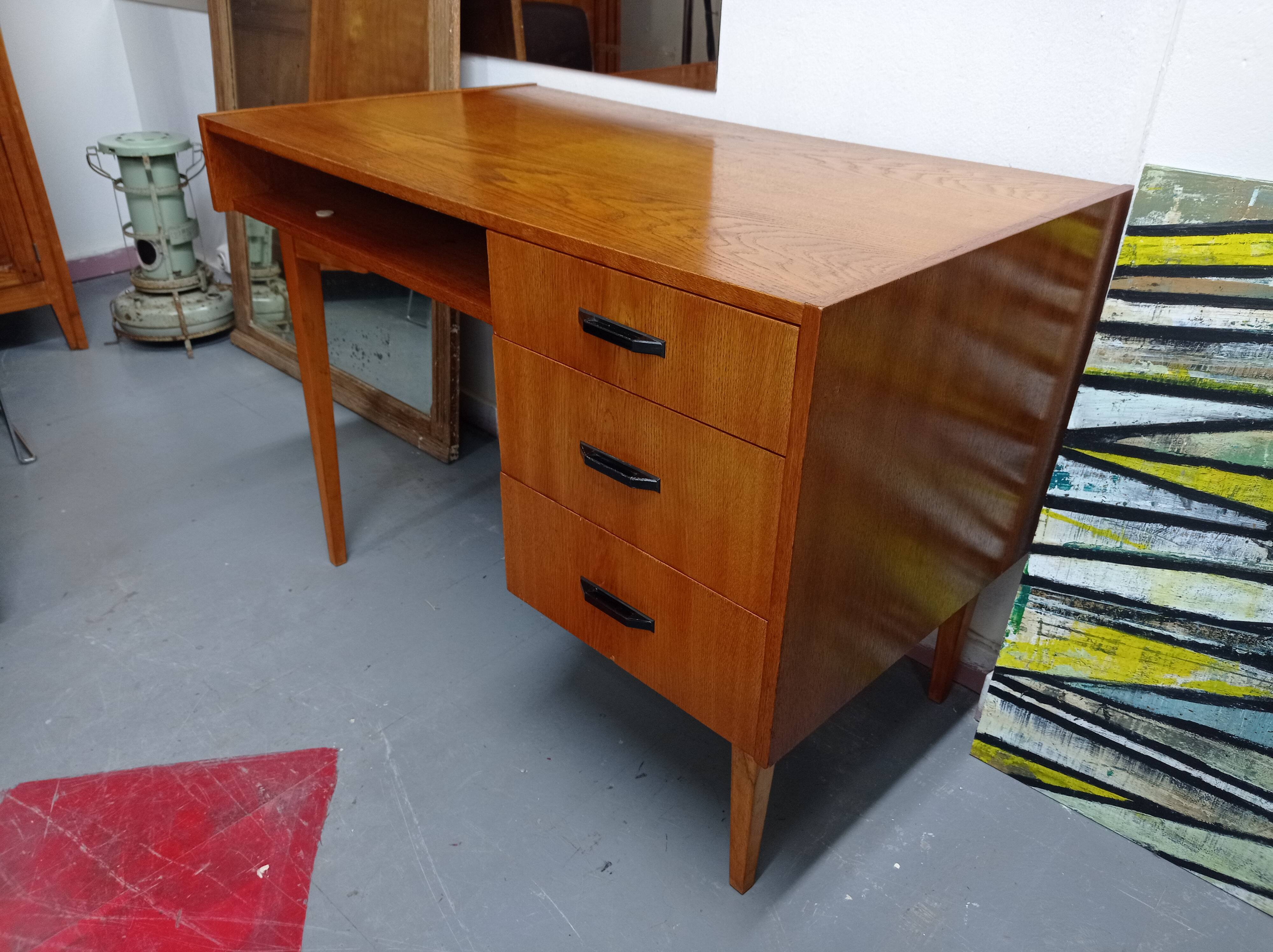 Oak desk 60's