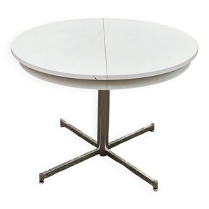 Table à manger blanche - central