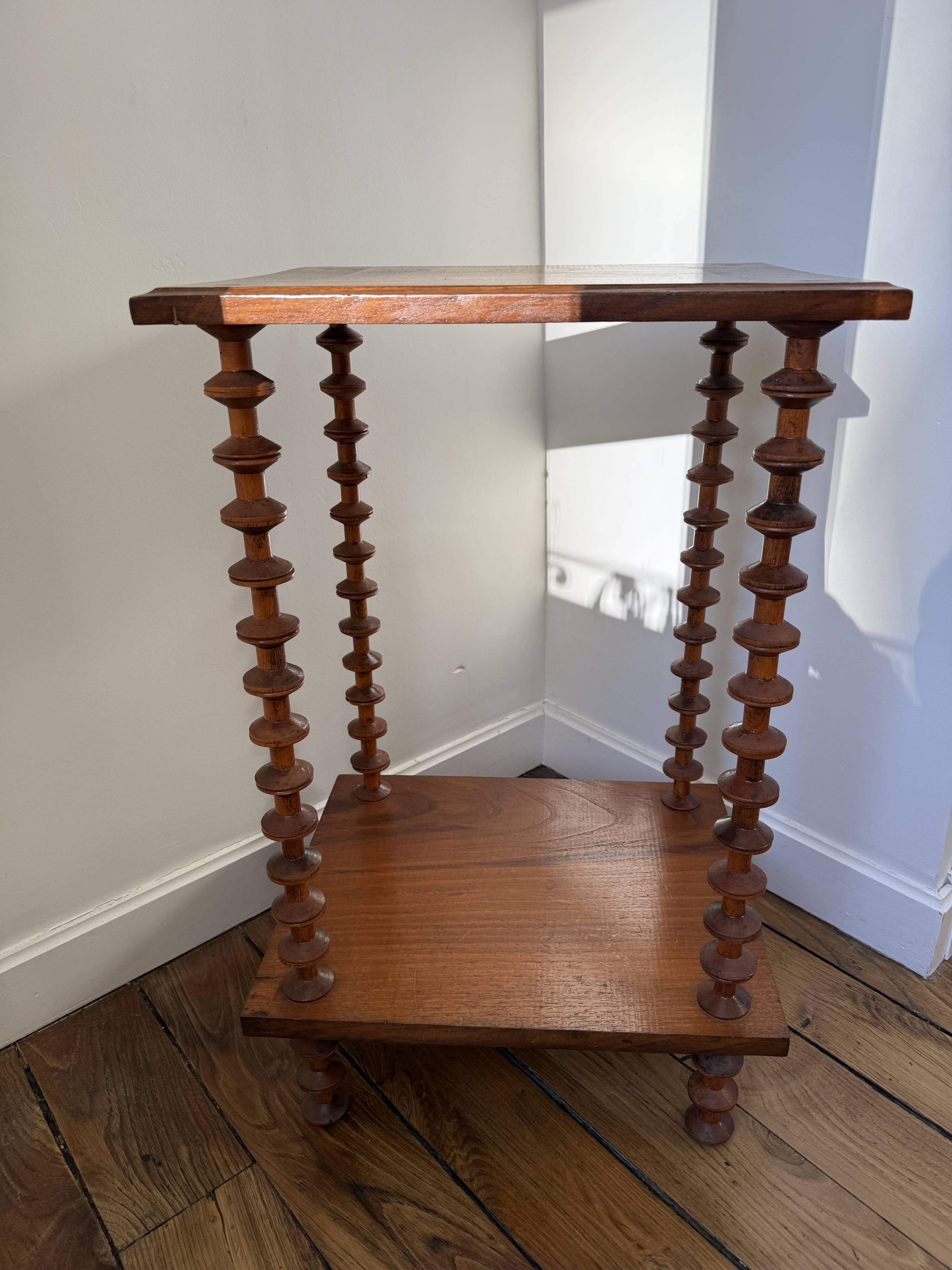 Side table / wooden pedestal Art Deco shelf spools from the 1950s