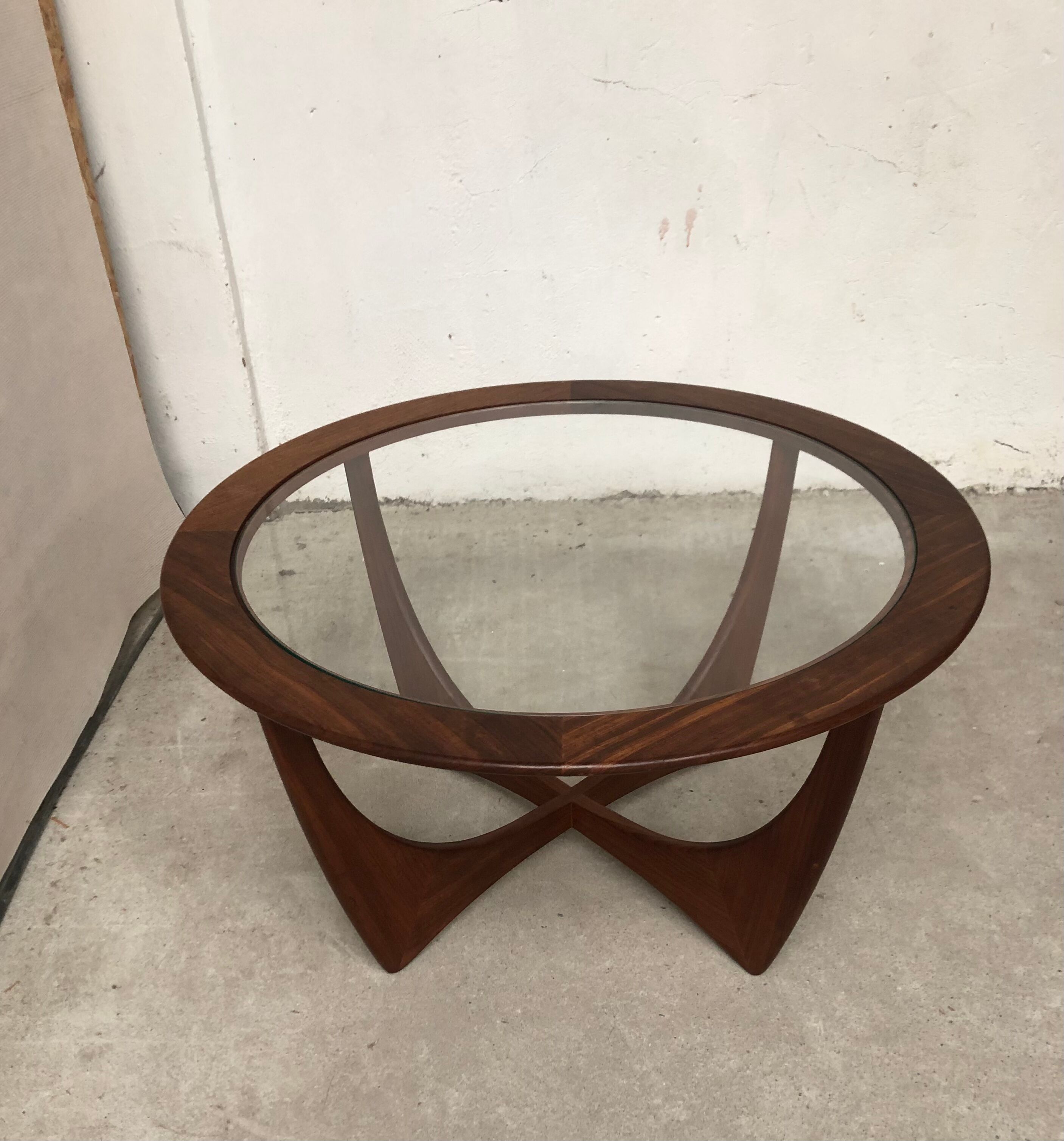 Round Astro coffee table by G-Plan teak 60s