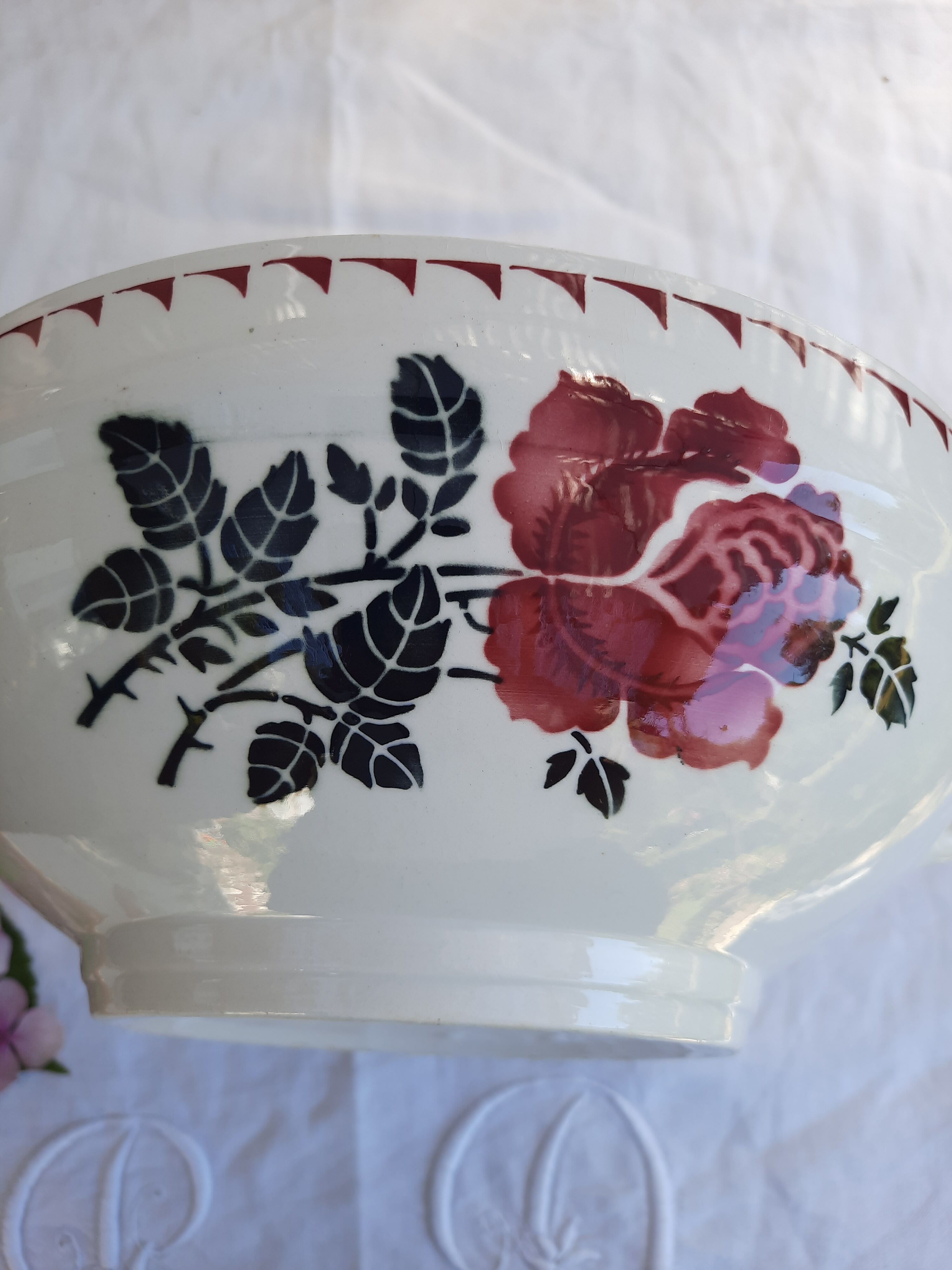 L'Amandinoise earthenware salad bowl