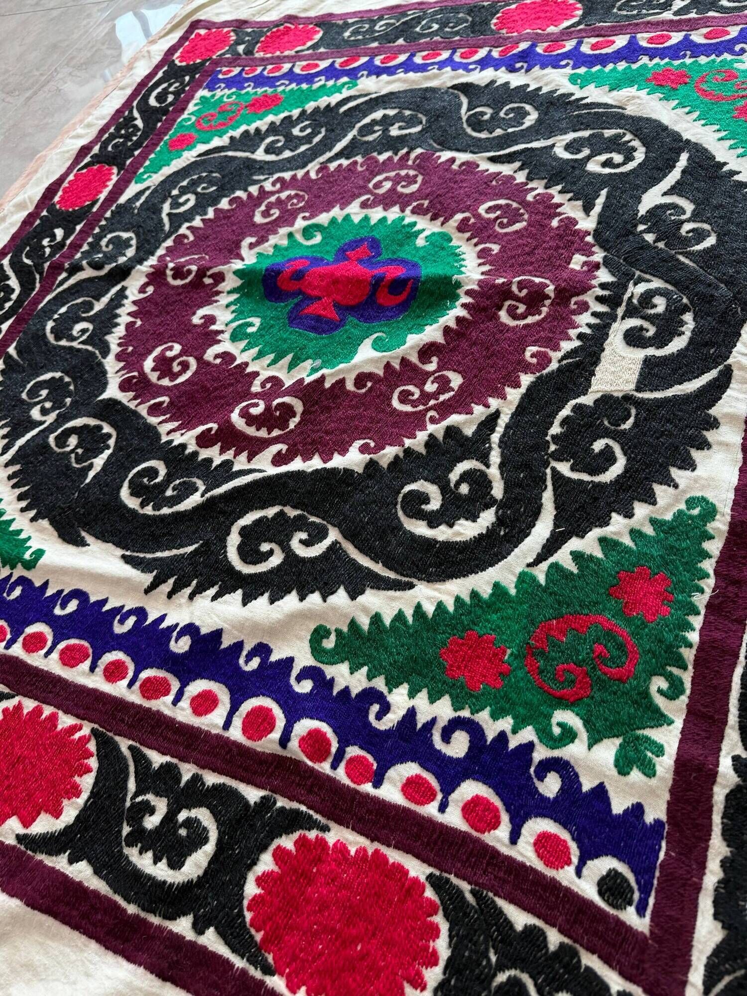 Vintage hand-embroidered tablecloth 117x127 cm