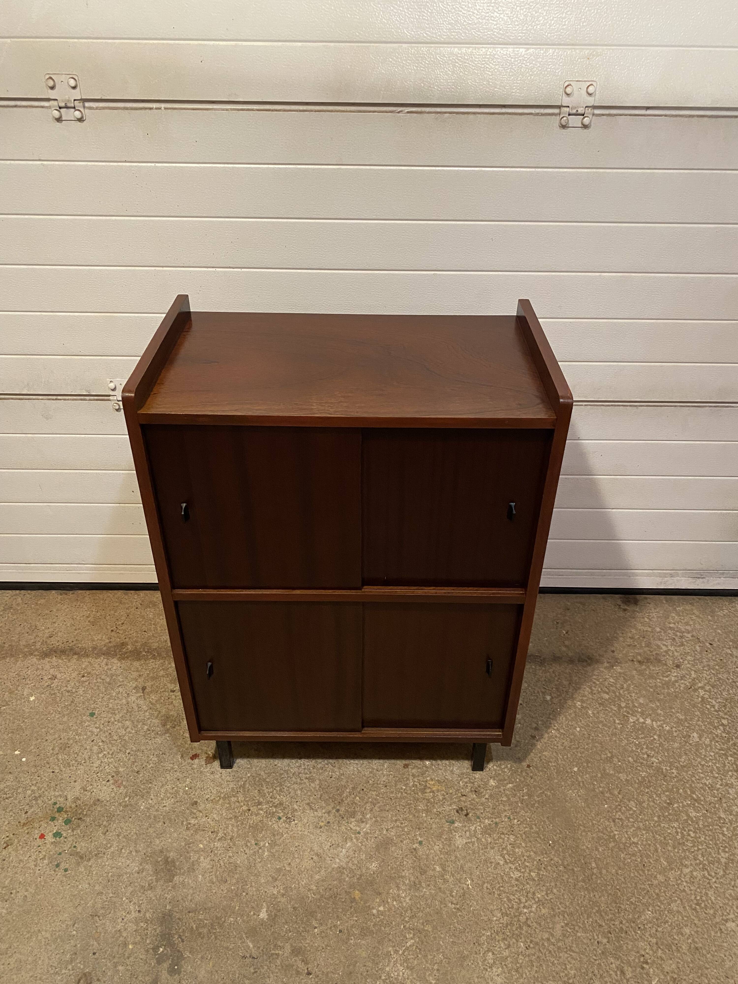 Small vintage sideboard/low cabinet