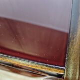 Art Decò chest of drawers in mahogany with burgundy glass