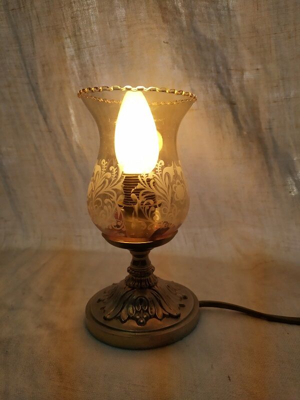Bedside lamp base brass cast iron globe old chiseled glass