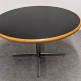 Round dining table dlg Warren Platner, Italy circa 1970