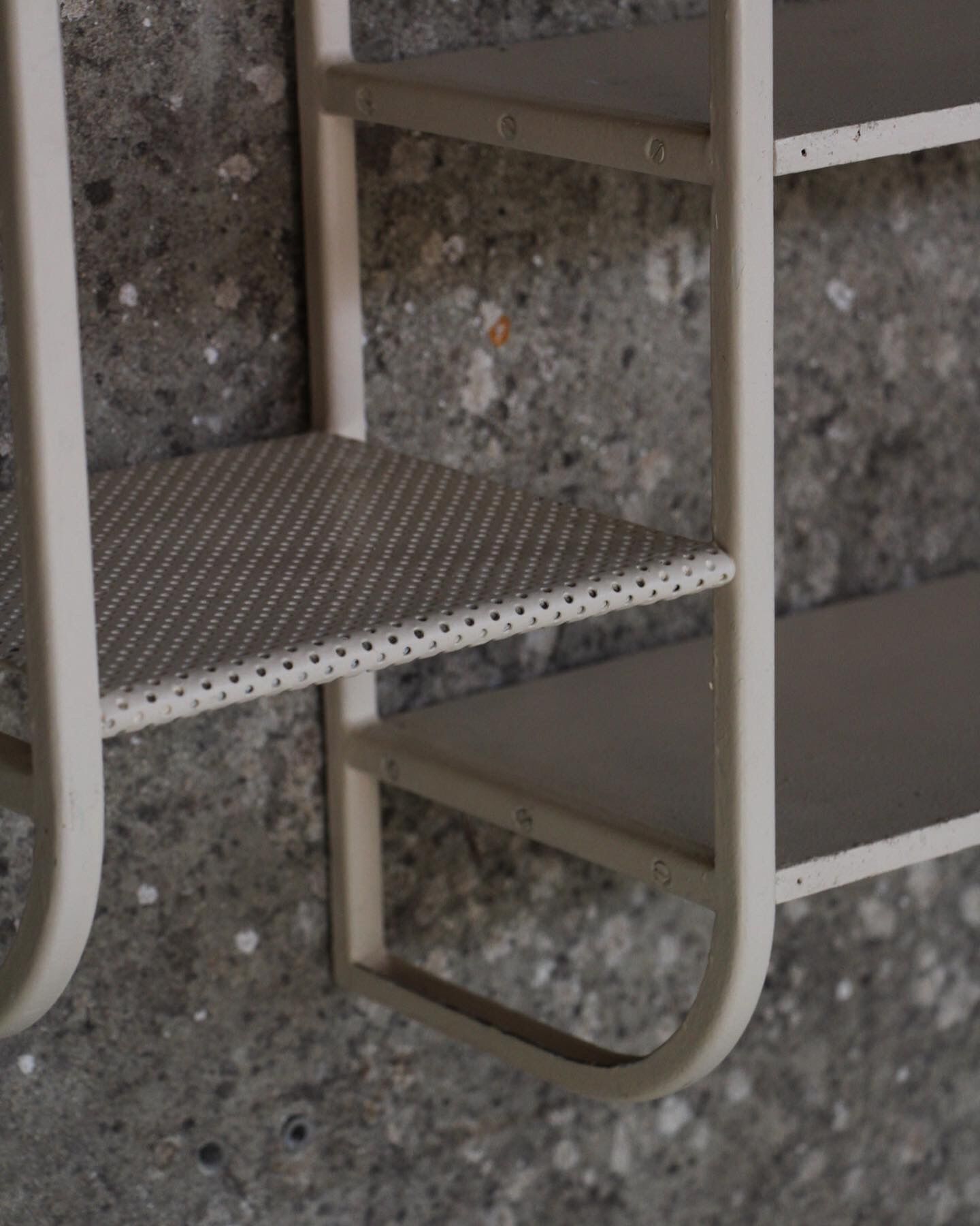 Modernist design floor 50s