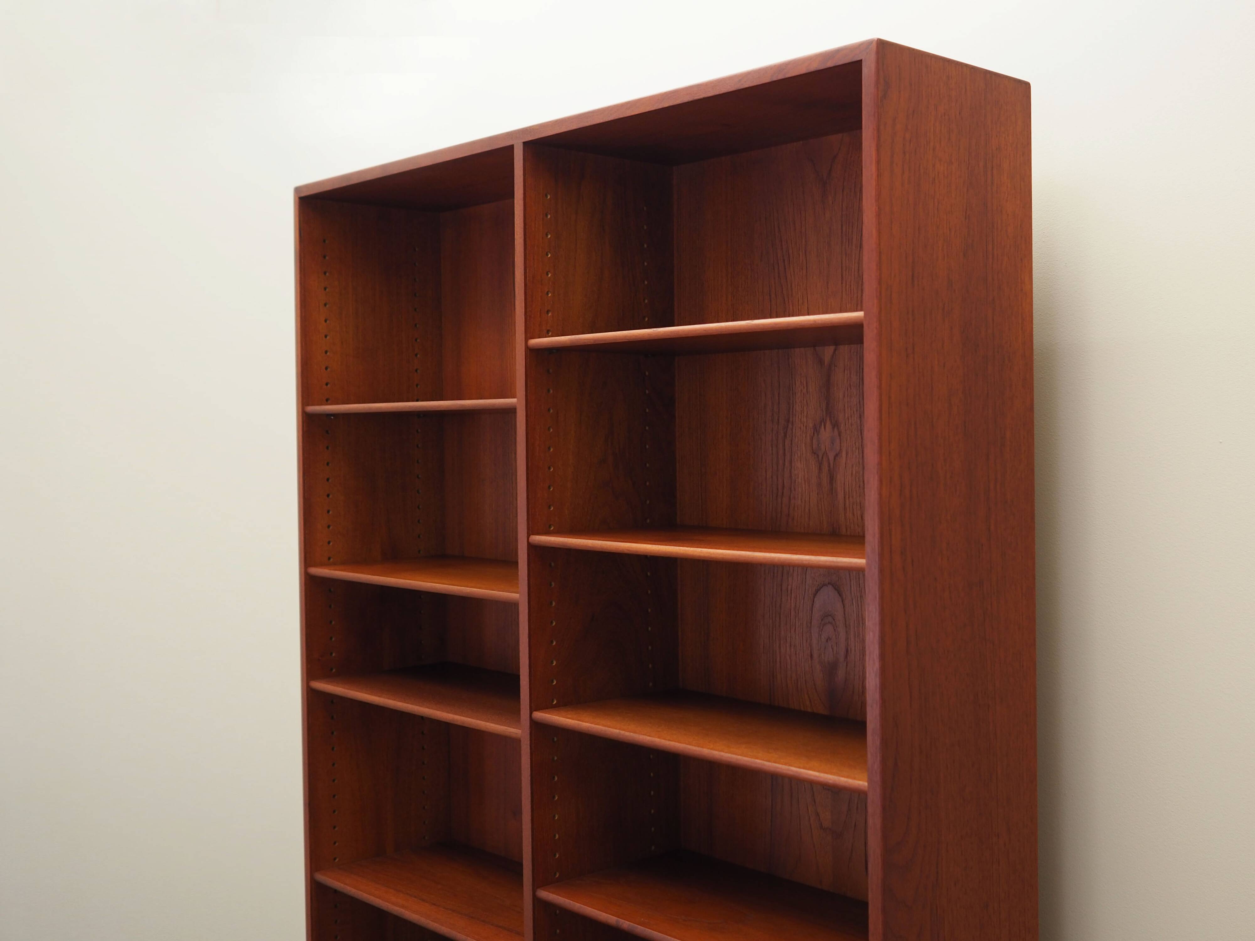 Teak bookcase, Danish design, 1960s, designer: Børge Mogensen