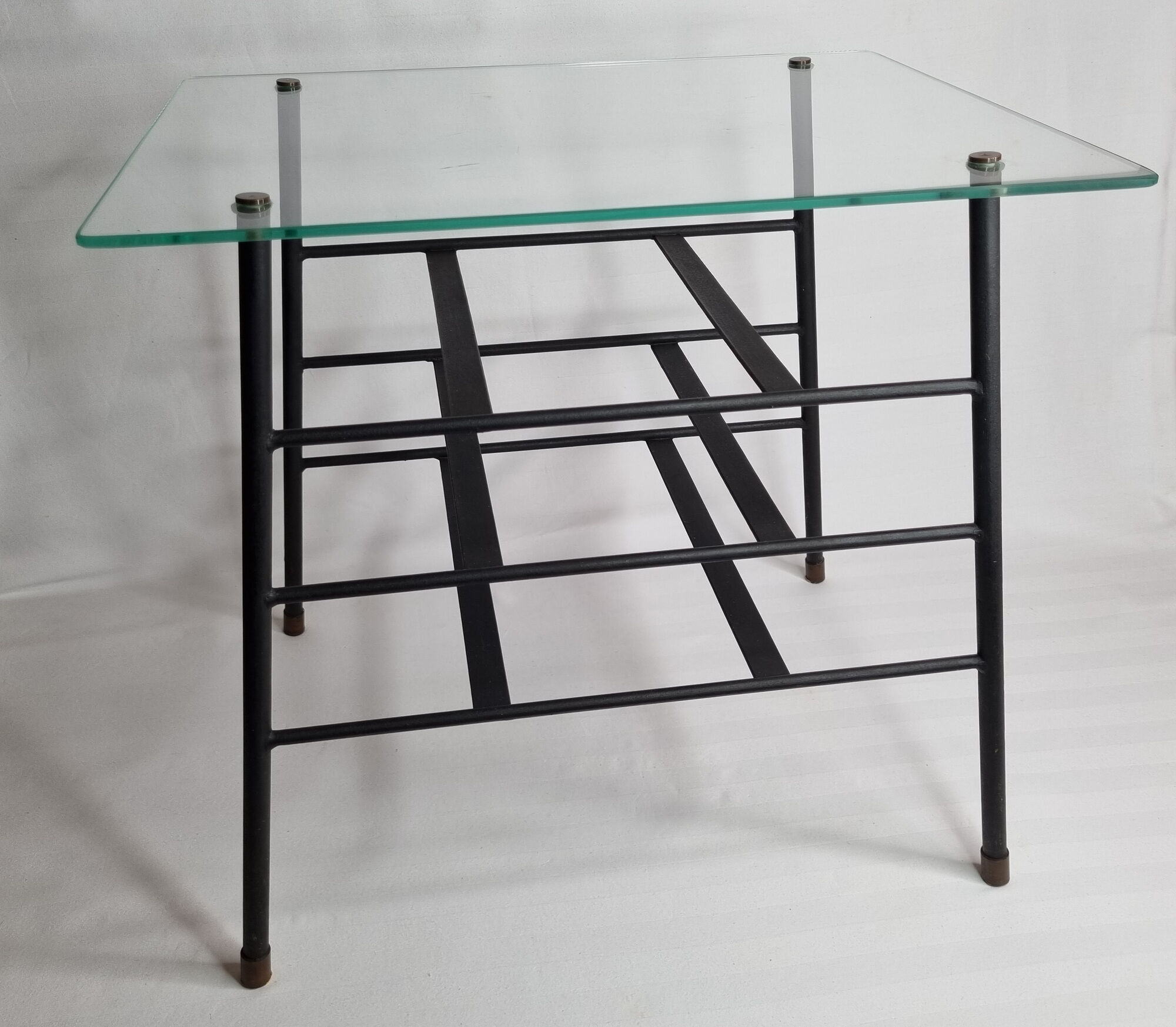 Vintage coffee table and door reviewed in glass and metal, 50s