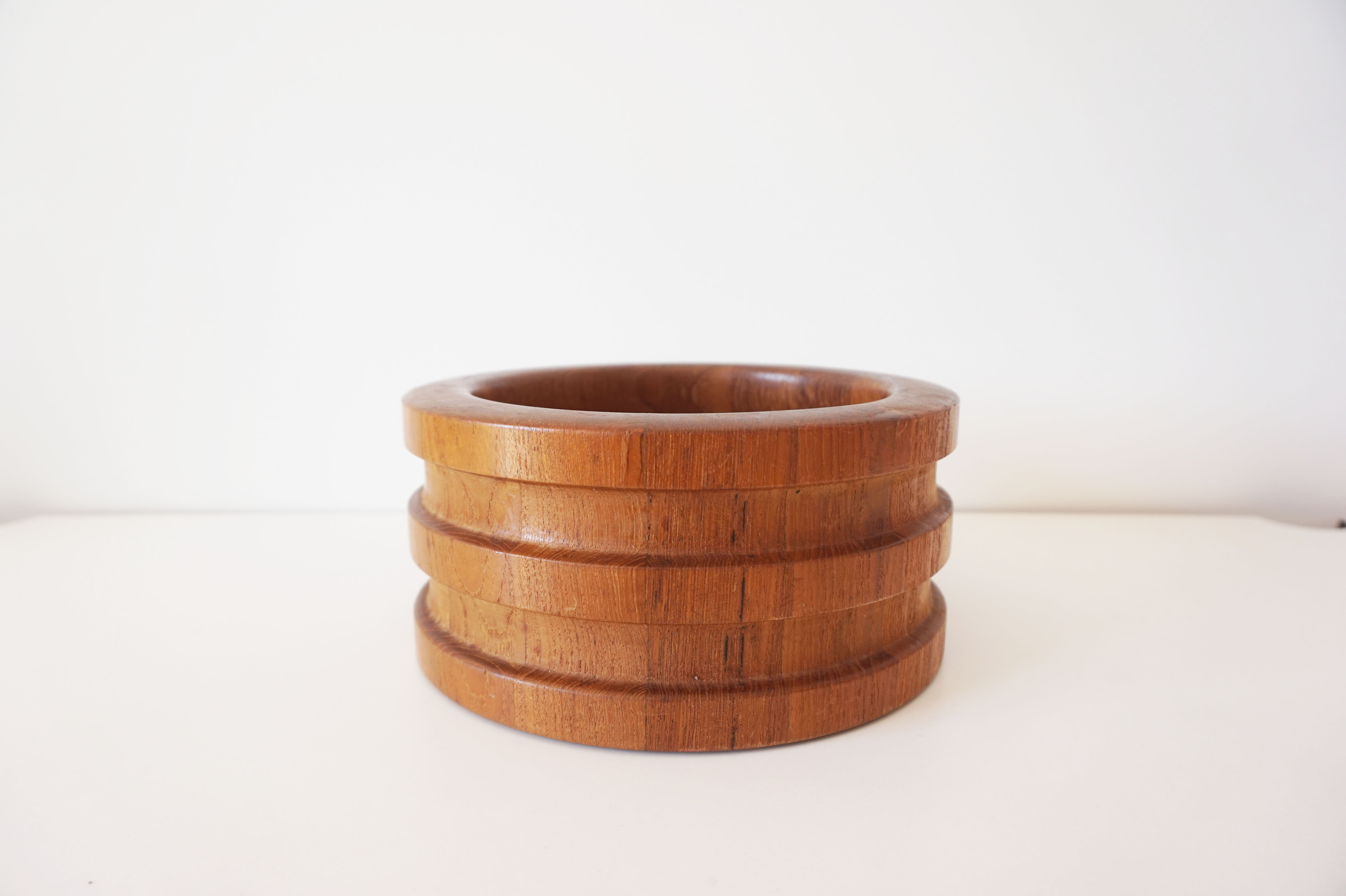 Scandinavian teak dish woodline Denmark