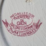 Gien ceramic flat plates. Collection "Bouquets de roses"