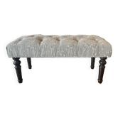 Tufted footrest