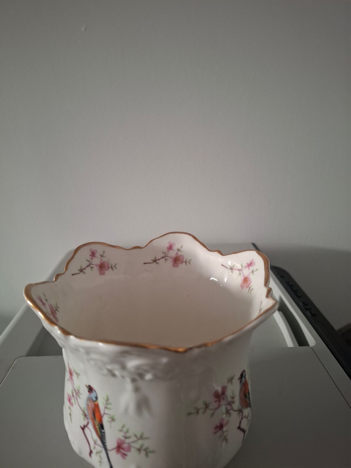 Old porcelain cache pot or trinket dish