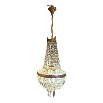 3-light hot air balloon chandelier with tassels