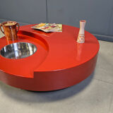 Vintage revolving coffee table in red lacquer by Willy Rizzo, 1970s