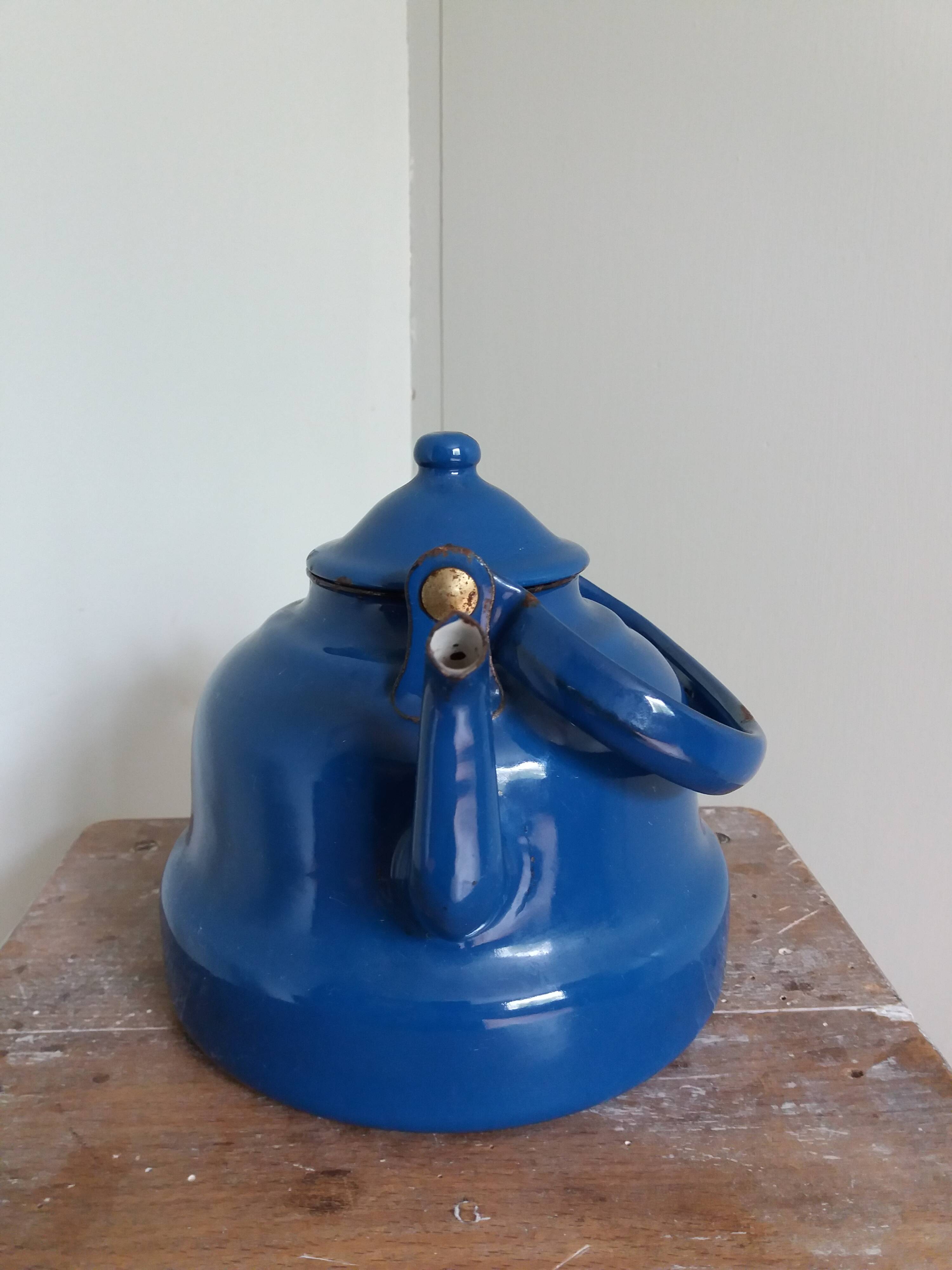 Enameled sheet coffee kettle