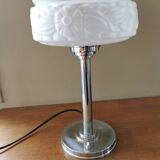 Art deco lamp in chromed metal and frosted glass