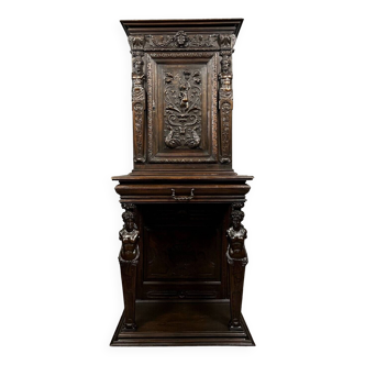 Renaissance style dresser cabinet in oak circa 1850