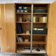 Armoire d'école vintage