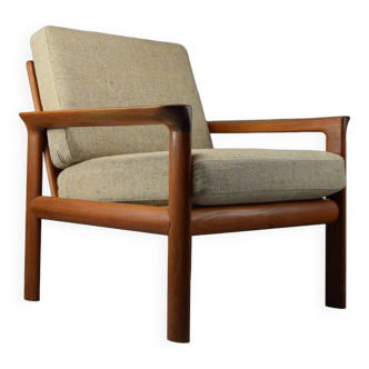 Stylish Danish Solid Teak Wood Mid Century Modern Lounge Chair