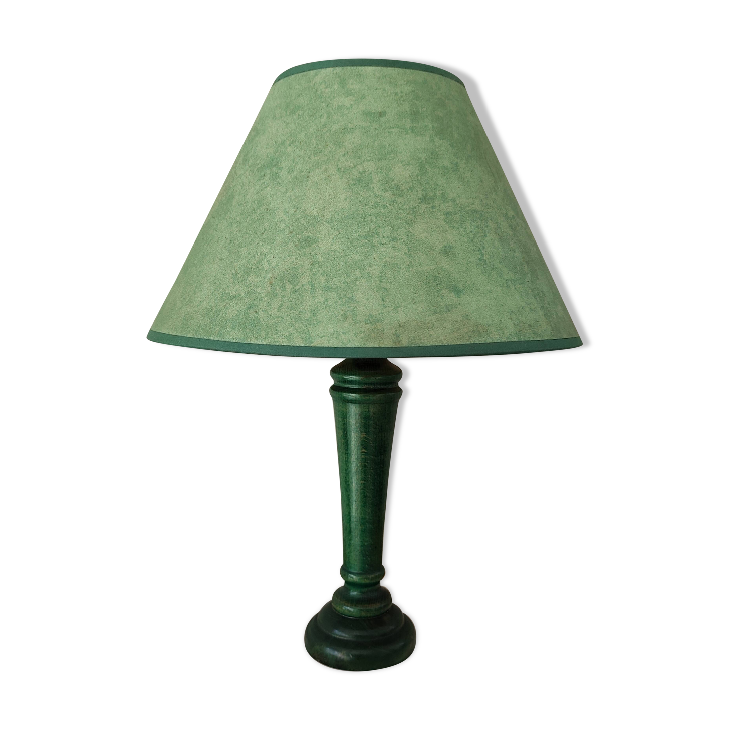 Green wooden table lamp